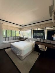 Harbourfront Avenue (D4), Terrace #558936251